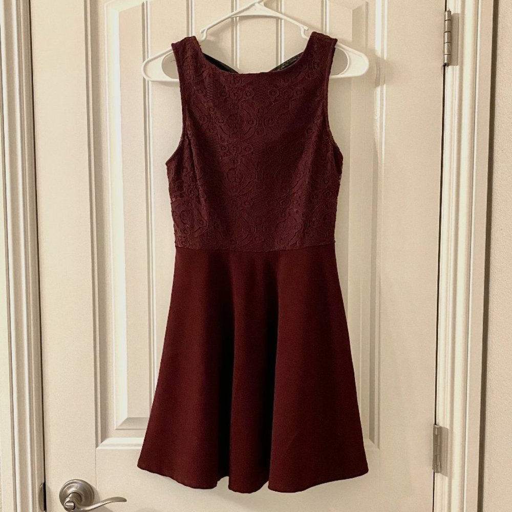 Speechless maroon dress, XS